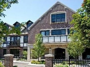 720 Green Bay Rd UNIT 2A, Winnetka, IL 60093