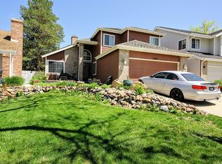2350 S Gray Dr, Lakewood, CO 80227