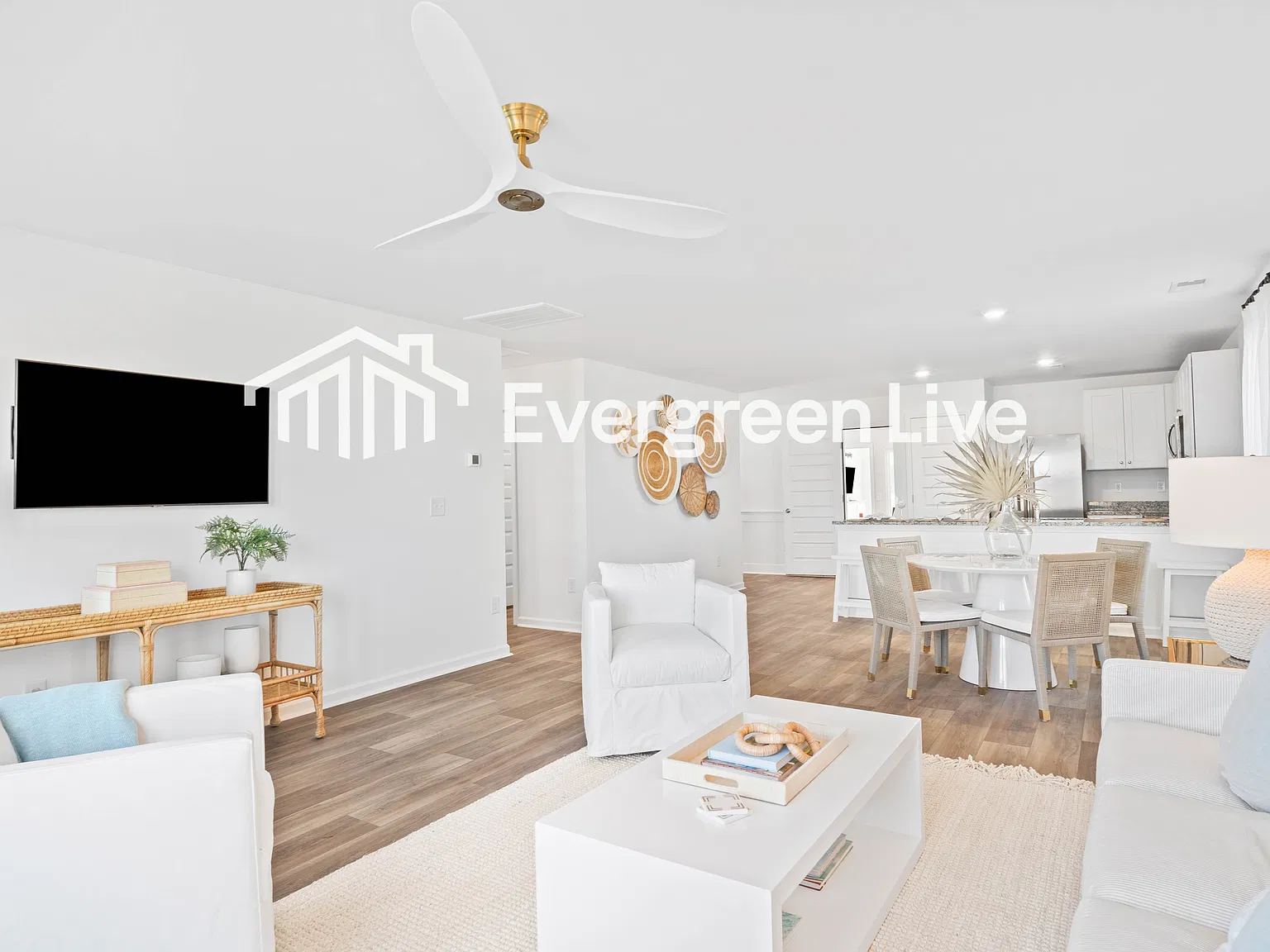 3 bed, 2.0 bath, 1474 sqft, $1,990 — Photo 3