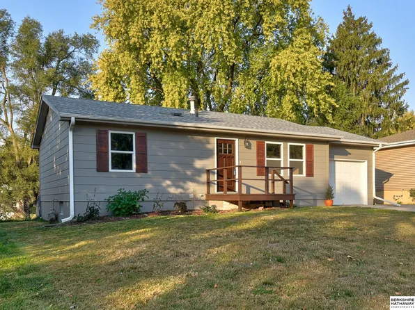 5029 N 93rd Ave, Omaha, NE 68134