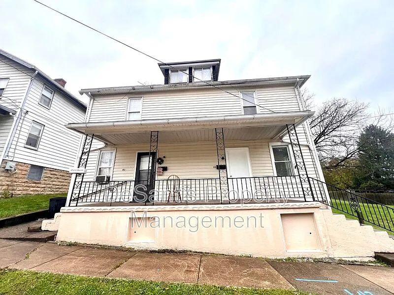 Building Photo - 40-42 Seminole Ave #42