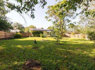 6807 Meadow Cir, Austin, TX 78745