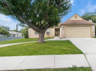 2701 Hidden Grove Ln, Schertz, TX 78154