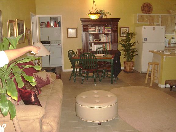 4th image of 1425 SW 51st Ln APT 94
