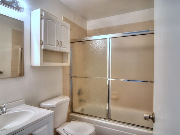 4th image of 1336 Adobe Dr APT 4
