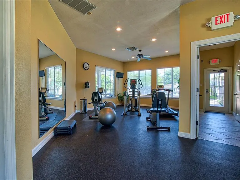 1900 Scofield Ridge Pkwy #5501 — Photo 15