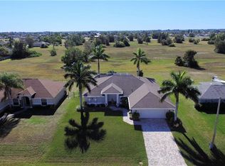 334 NW 17th Ter, Cape Coral, FL 33993