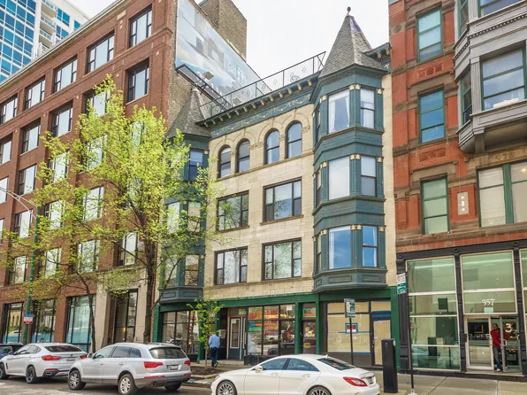 (undisclosed Address), Chicago, IL 60654