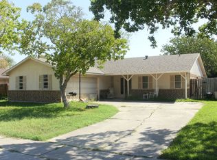 1618 Cheyenne St, Portland, TX 78374
