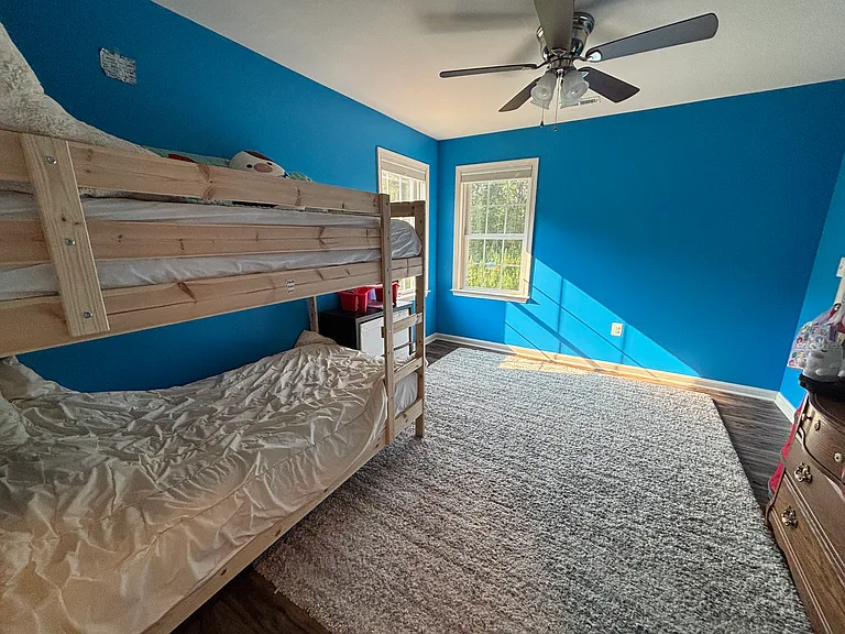 16209 Round Hill Rd — Photo 33