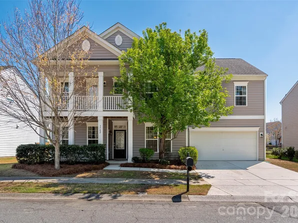 3702 Exbury Gardens Dr, Waxhaw, NC 28173