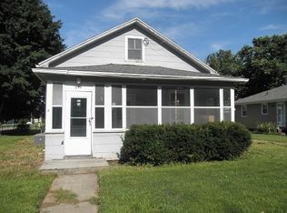 519 S Prairie St, Lacon, IL 61540