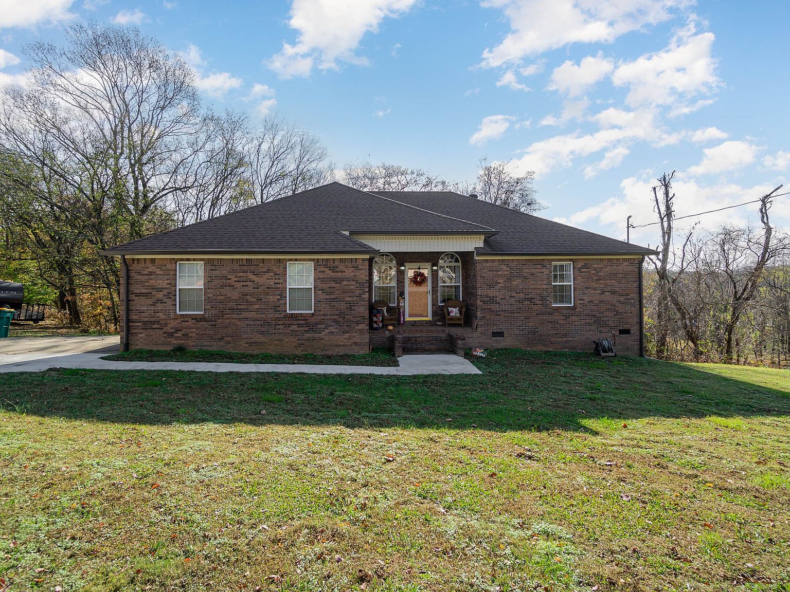 201 Crestview Dr, Lewisburg, TN 37091 | Zillow