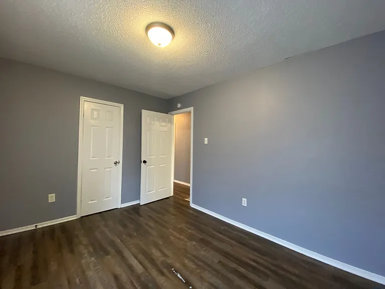 1154 Western Park Dr — Photo 12