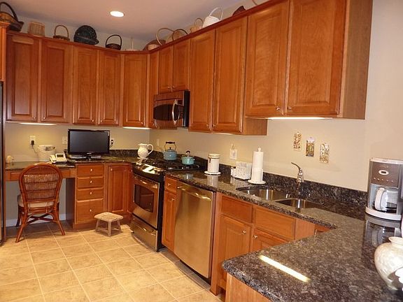 Eat in Kitchen