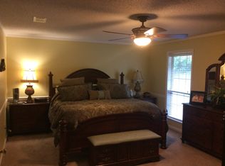 559 Tremain Dr, Hinesville, GA 31313