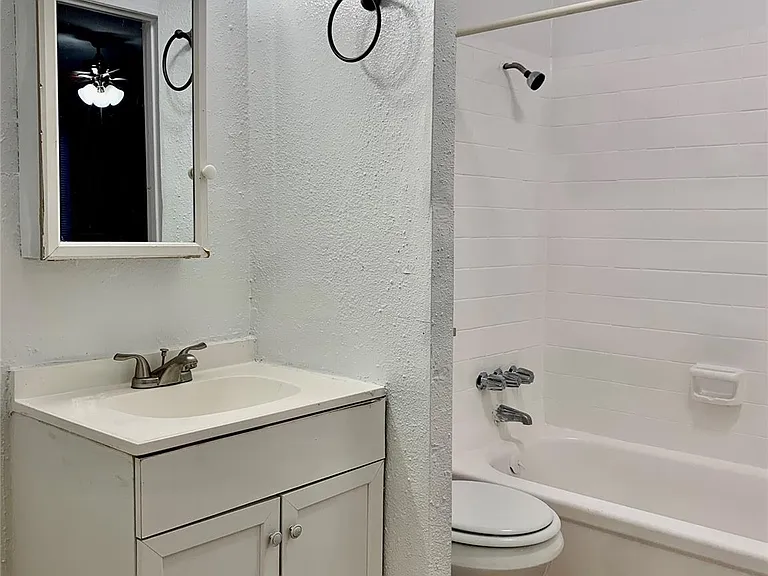9410 Grannis St #A — Photo 7