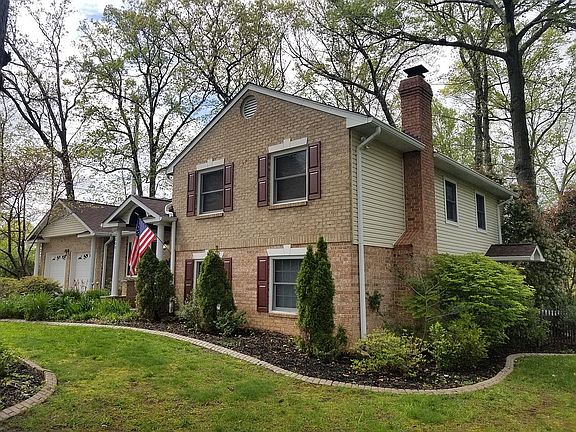 5th image of 2800 Deepford Dr