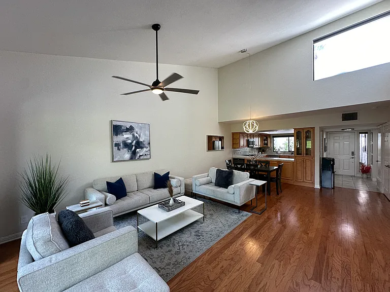 166 Wimbledon Ct — Photo 72