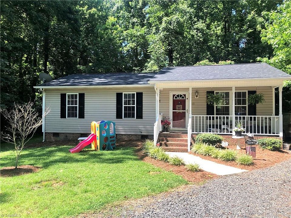 1st image of 315 Pinedale Dr