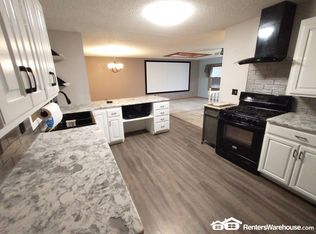 13057 Union Terrace Ln N, Champlin, MN 55316