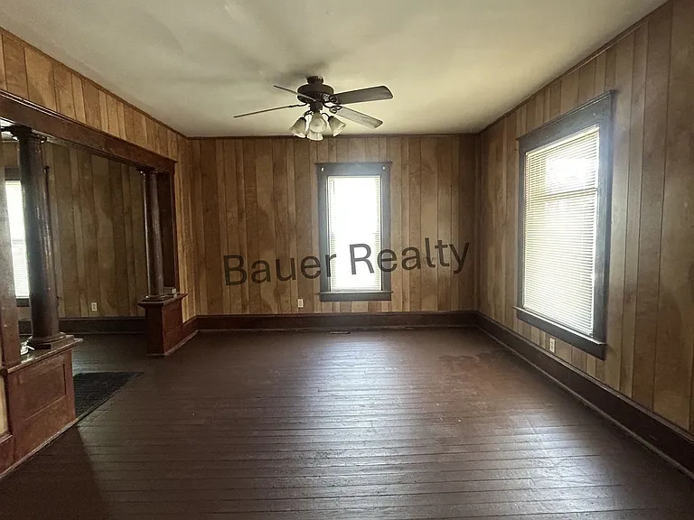 1036 Arch St — Photo 6