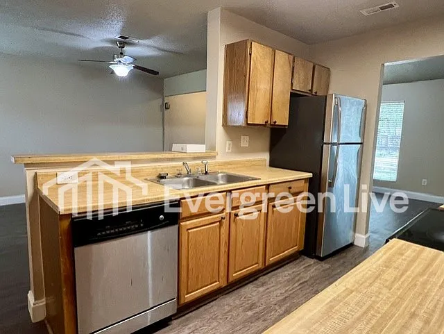100 Swing Ct — Photo 8