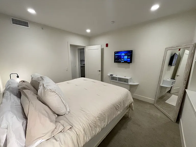 431 E Bayaud Ave #302 — Photo 6