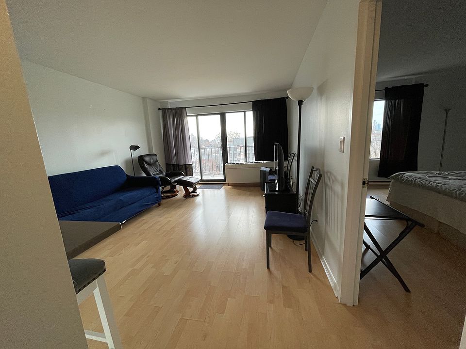 1st image of 2540 Shore Blvd APT 7I