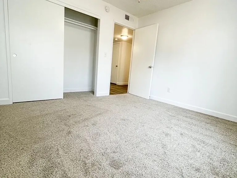 Jackson Park Place — Photo 124