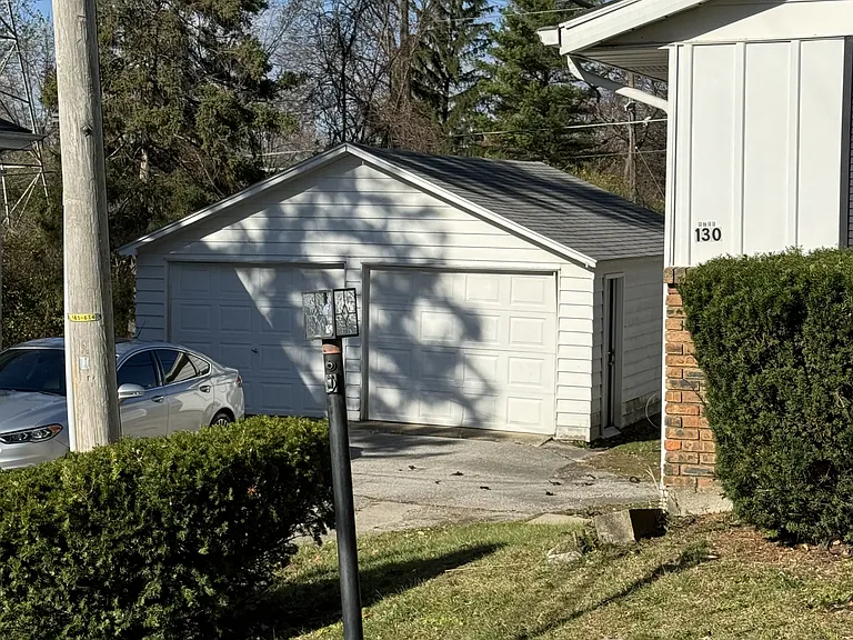 130 Gerke Ave #128 — Photo 4