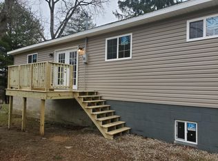 6535 Friendly Hills Rd, Zanesville, OH 43701