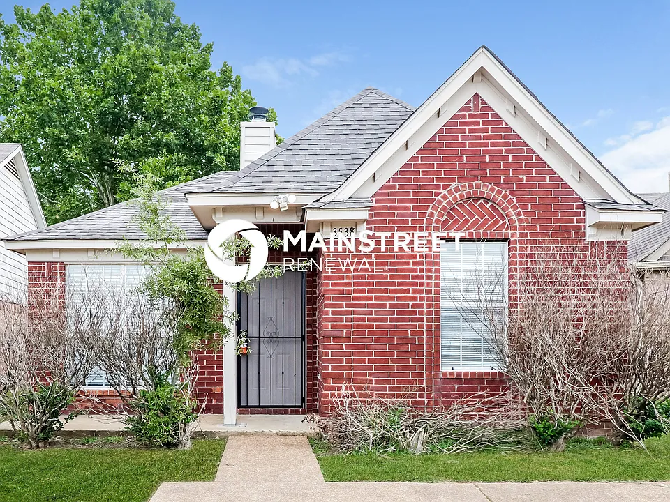 3538 E Regency Park Cir