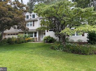 11 Windward Dr, Severna Park, MD 21146