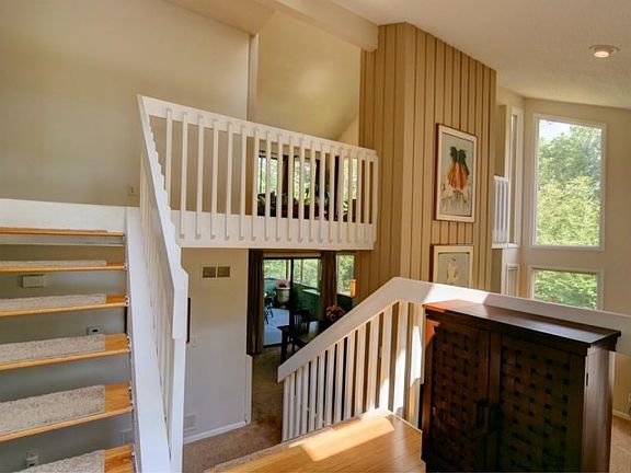 4th image of 3791 Cherokee Pl SE