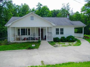 124 Pleasant Grove Rd, Pickens, SC 29671