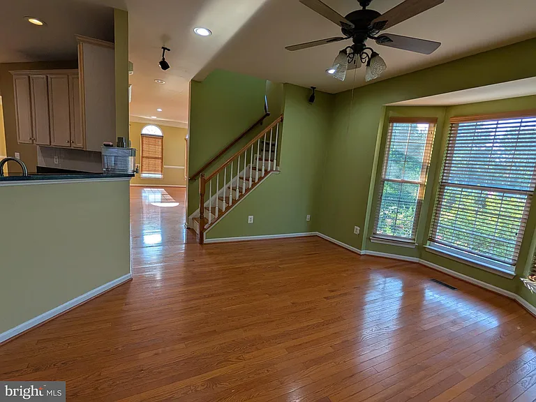 22611 Welborne Manor Sq — Photo 16