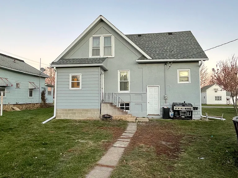 108 N Main St — Photo 6