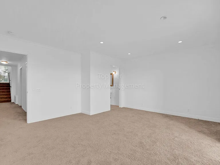 53 Janin Pl — Photo 25