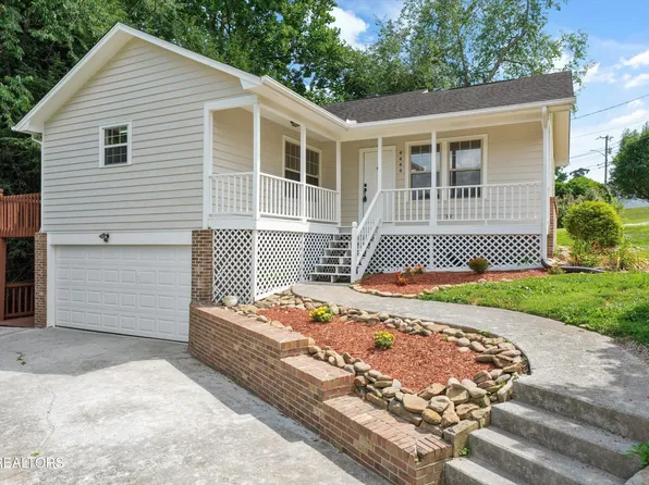 4444 Saint Lucia Ln, Knoxville, TN 37921
