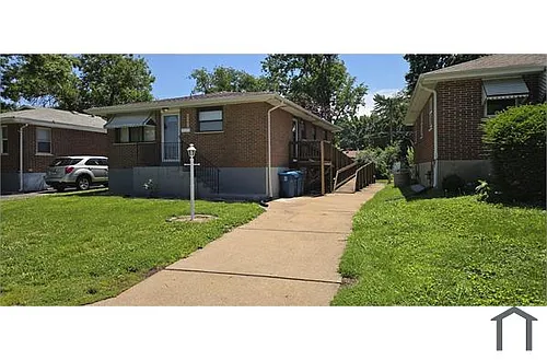 4446 Eminence Ave Photo 1