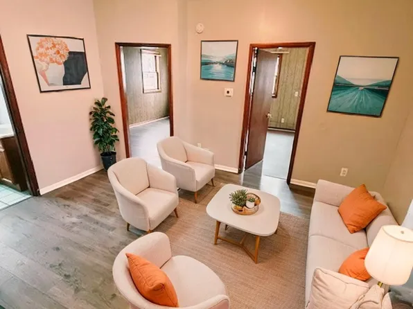 1450 Barclay St #1, Muskegon, MI 49441