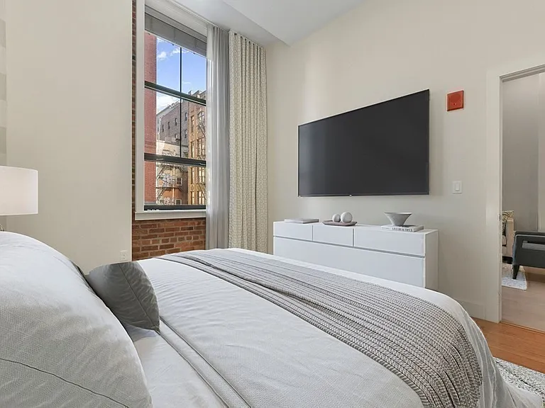 121 Portland St #202 — Photo 19