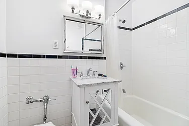 Rented by Avi Nash Associates