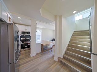 The Lyra Victorian Home on Menlo Avenue!, Los Angeles, CA 90007