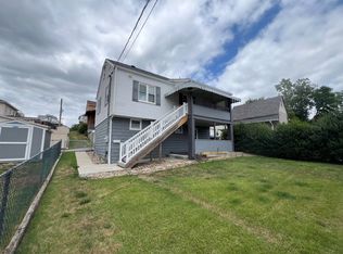 521 1/2 Giffin Ave, Canonsburg, PA 15317