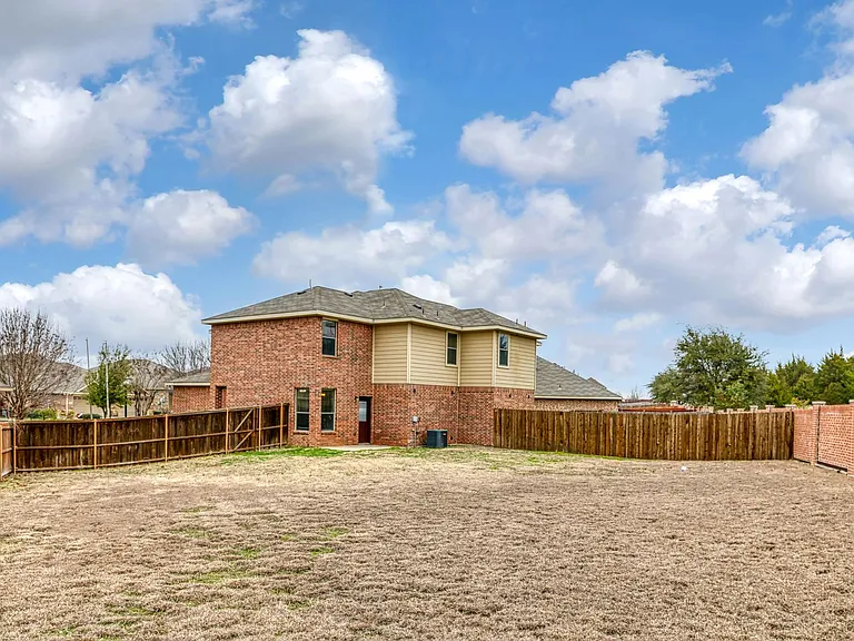 382 Armstrong Ln — Photo 26