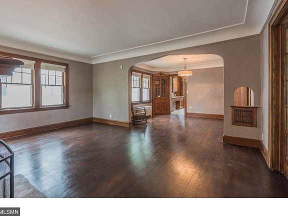 2nd image of 4259 Queen Ave N