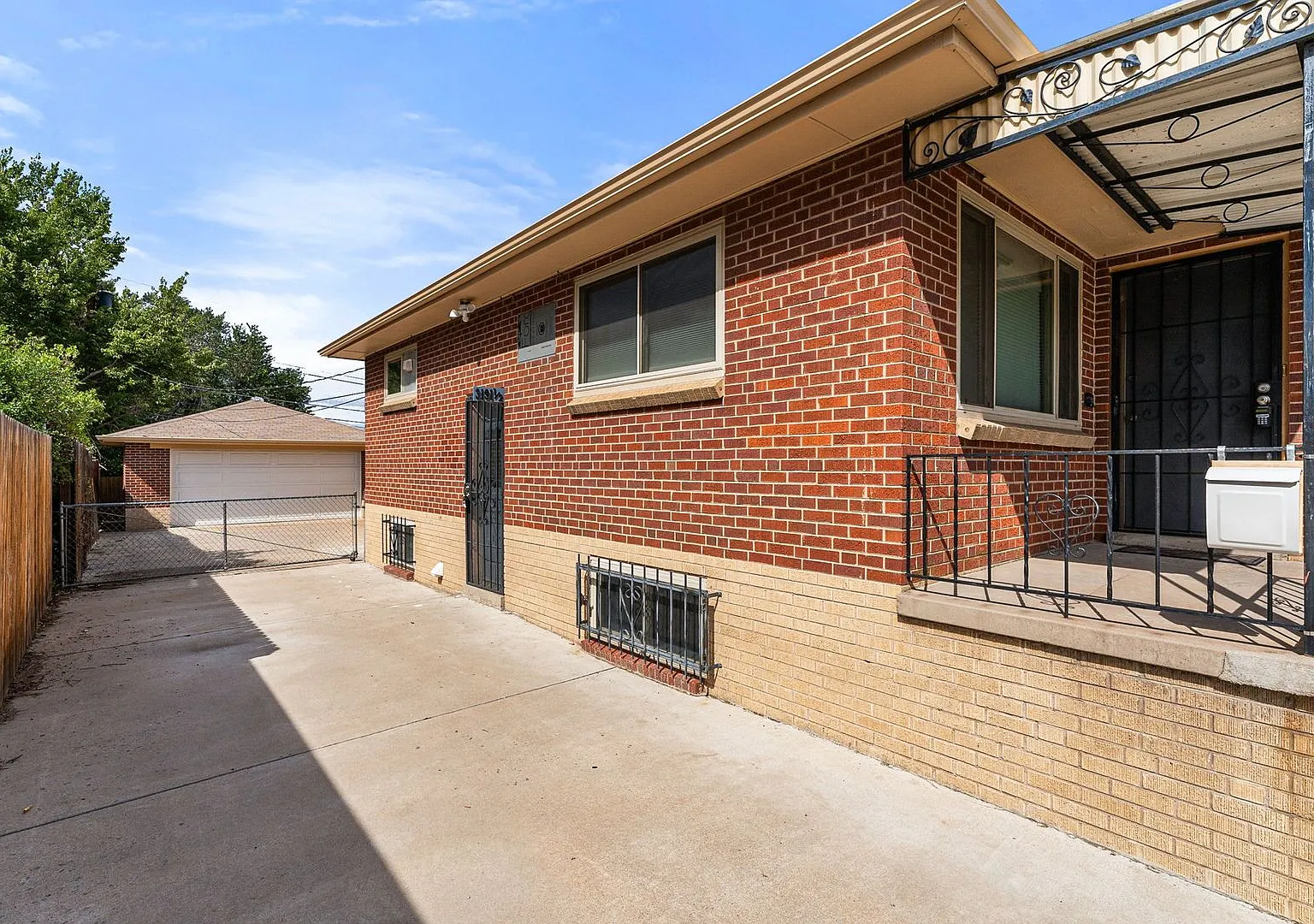 Lower Level Unit near Ruby Hill Park! — Photo 1