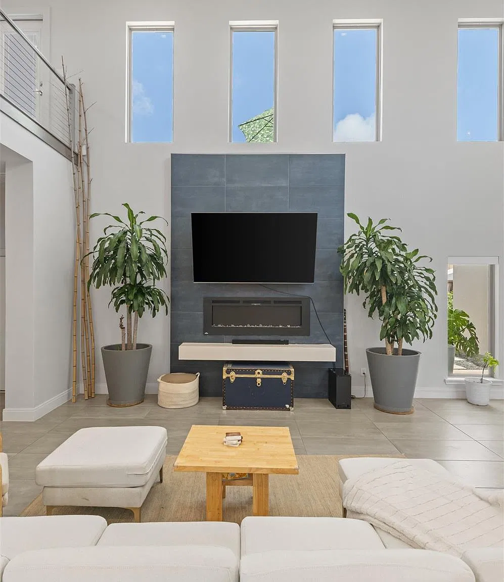 4 bed, 3.5 bath, 2985 sqft, $4,500 — Photo 4